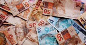 Como Gerenciar o Seu Dinheiro: Passos Essenciais para uma Vida Financeira Saudável